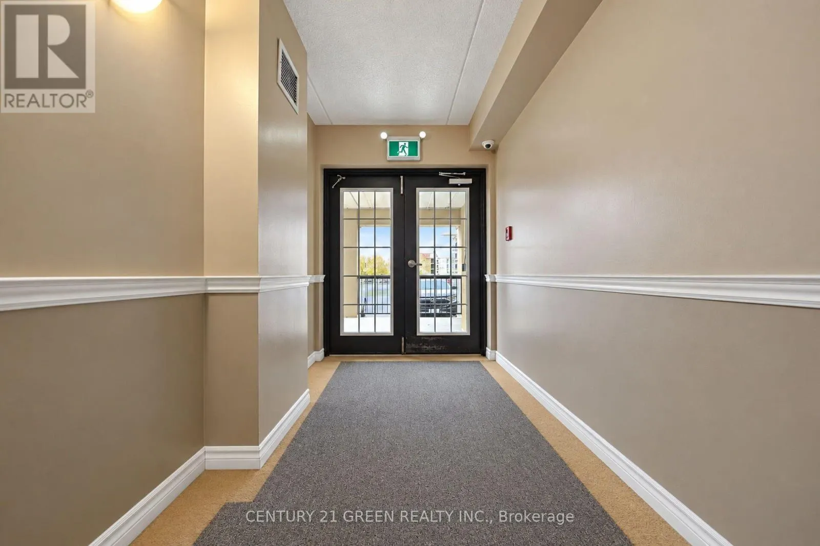 105 - 1350 MAIN STREET E