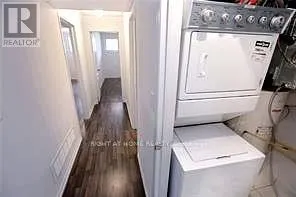 3 - 2484 POST ROAD