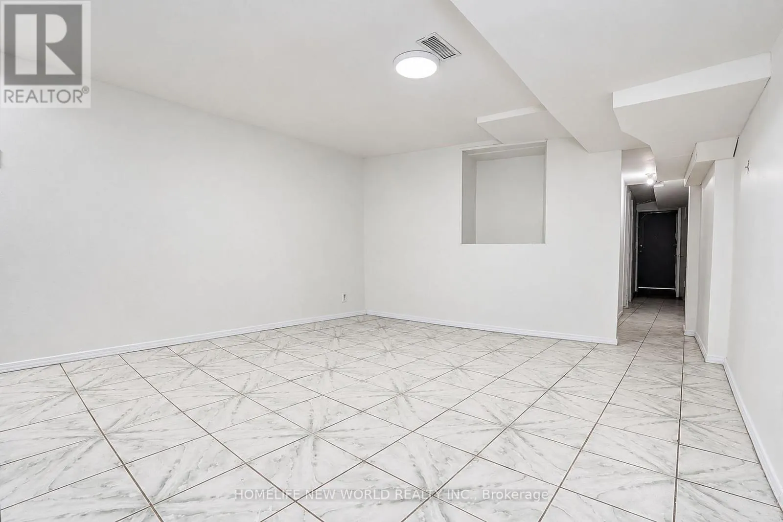 2001 DUNDAS STREET W