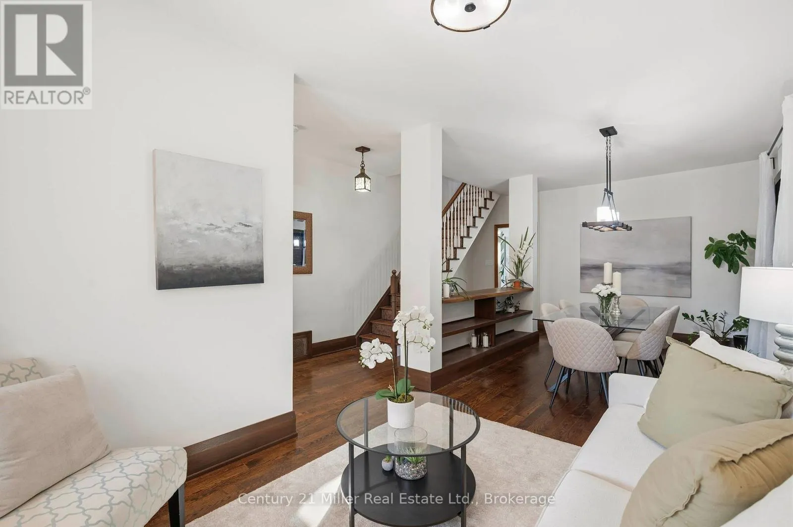 213 BOON AVENUE