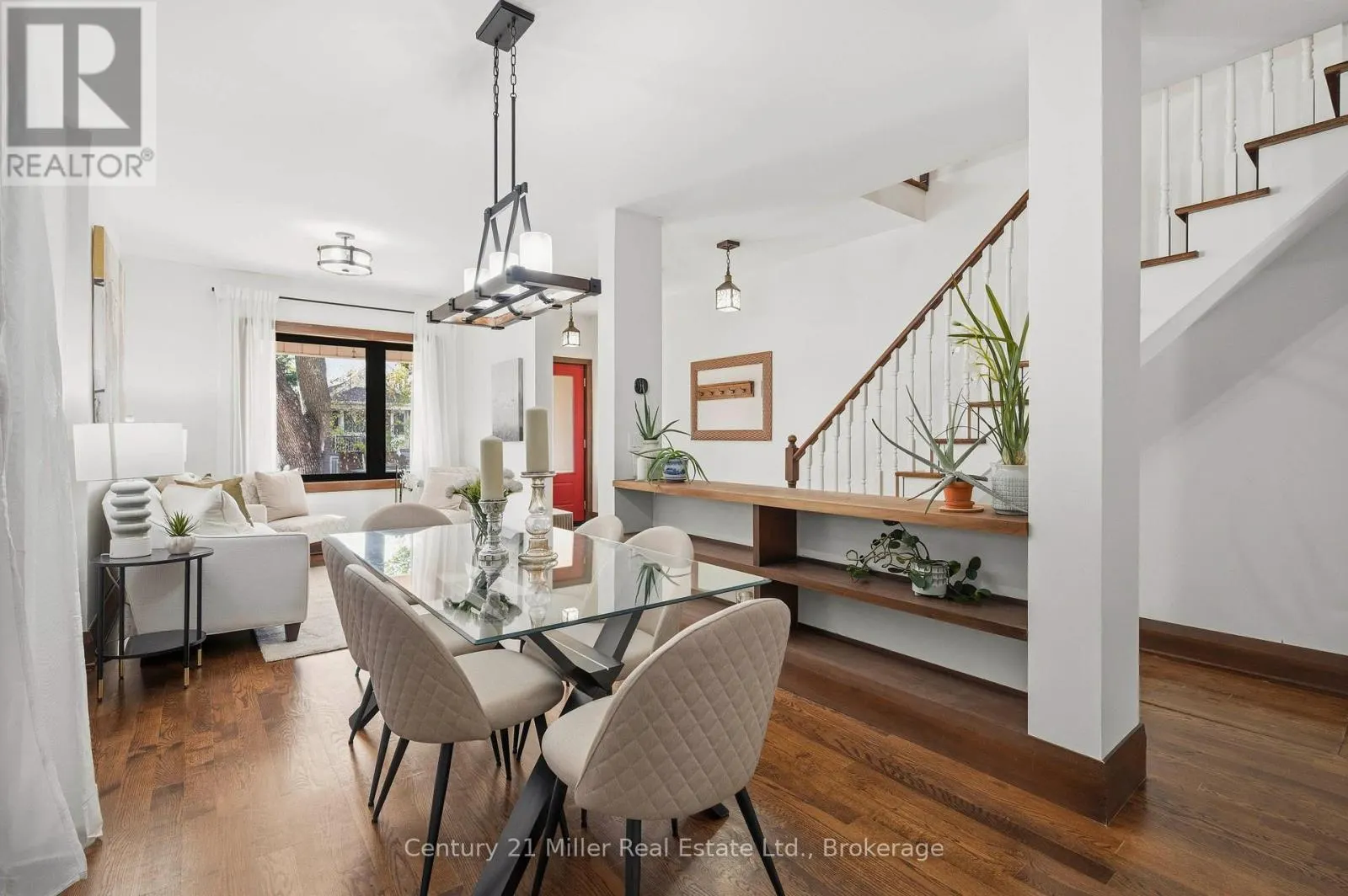 213 BOON AVENUE