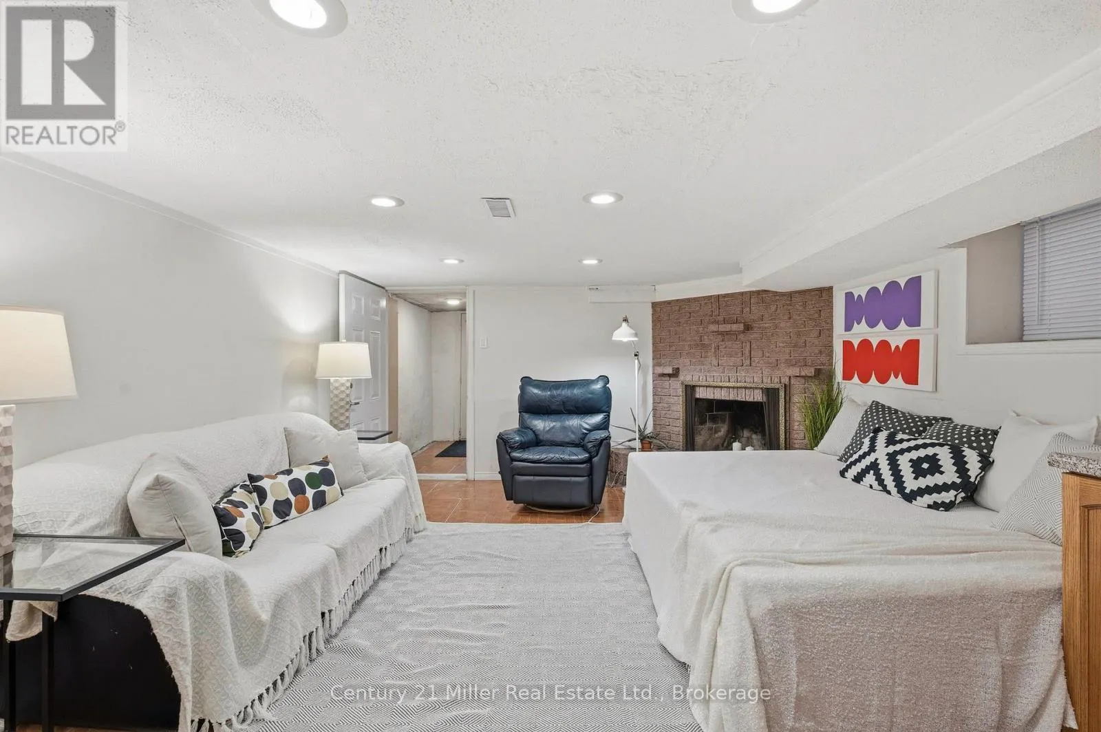 213 BOON AVENUE