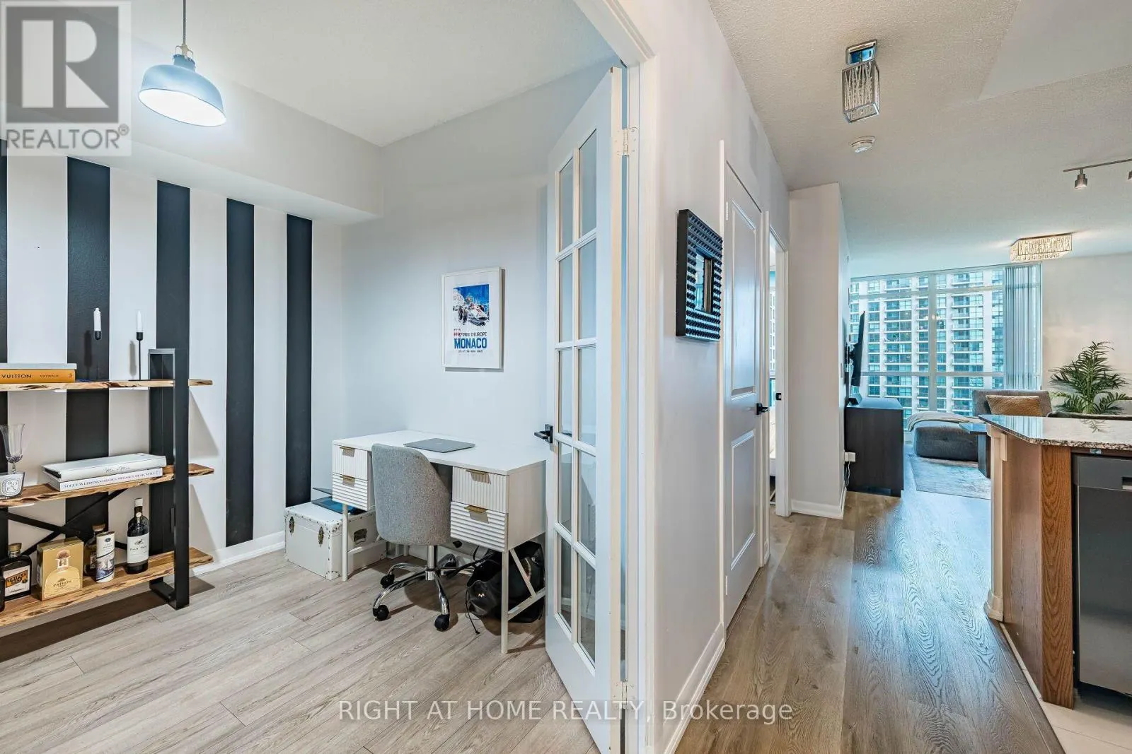 1211 - 205 SHERWAY GARDENS ROAD