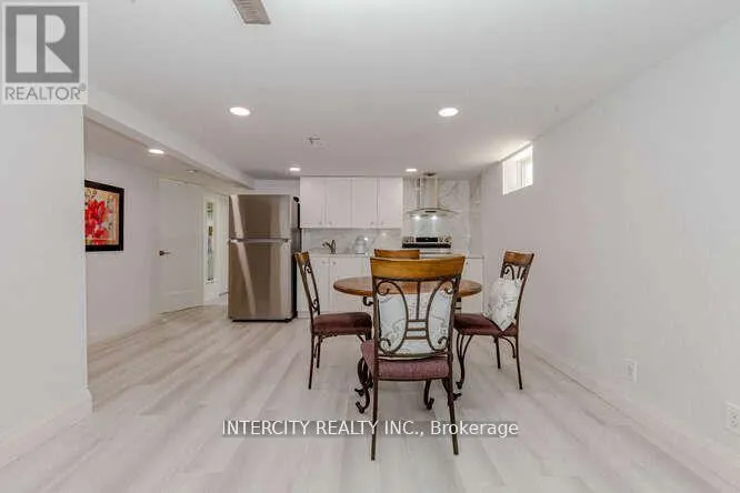 BSMT - 67 RAYLAWN CRESCENT