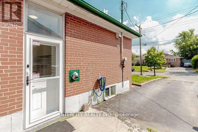 BSMT - 67 RAYLAWN CRESCENT