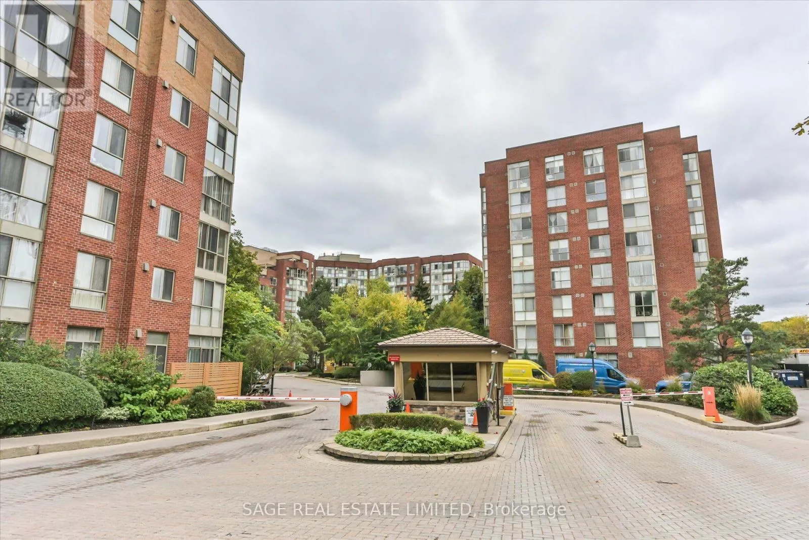 846 - 24 SOUTHPORT STREET