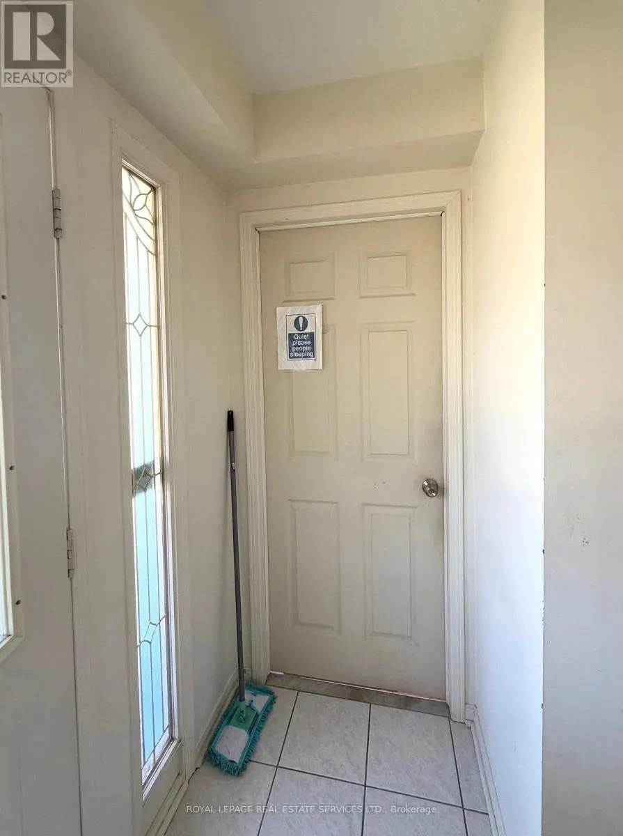 LOWER - 5252 BUSHELGROVE CIRCLE
