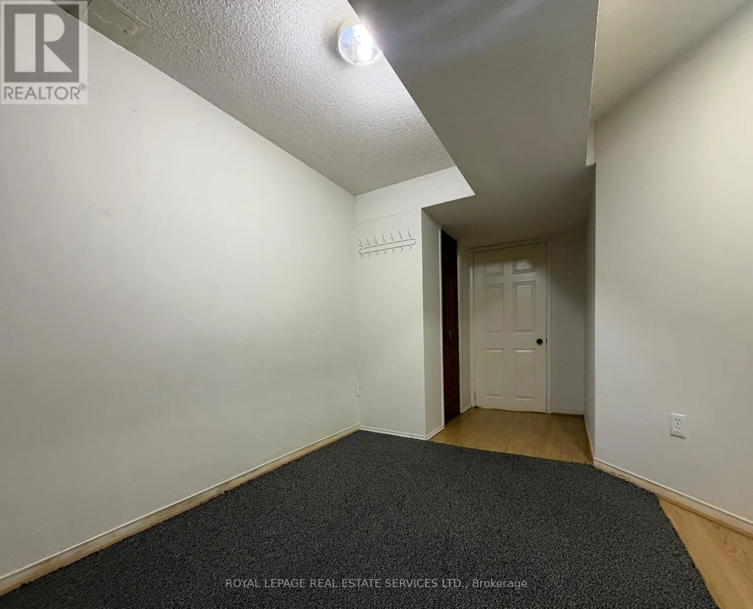 LOWER - 5252 BUSHELGROVE CIRCLE