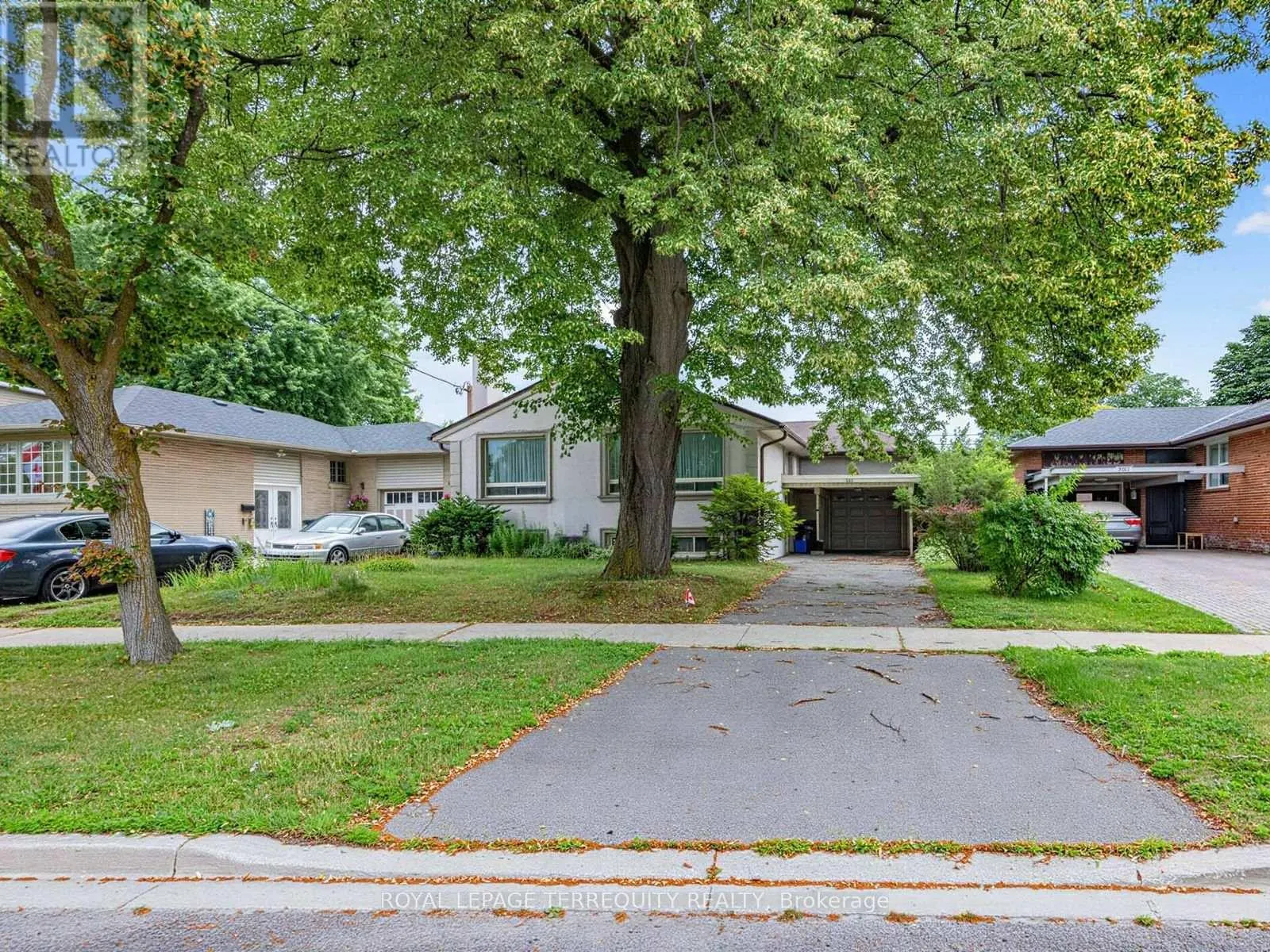 359 RENFORTH DRIVE