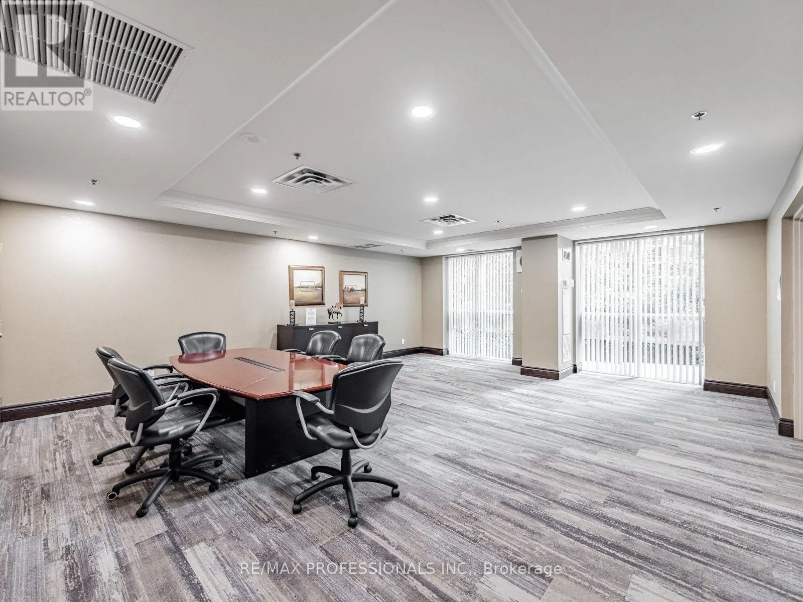 509 - 7 MICHAEL POWER PLACE
