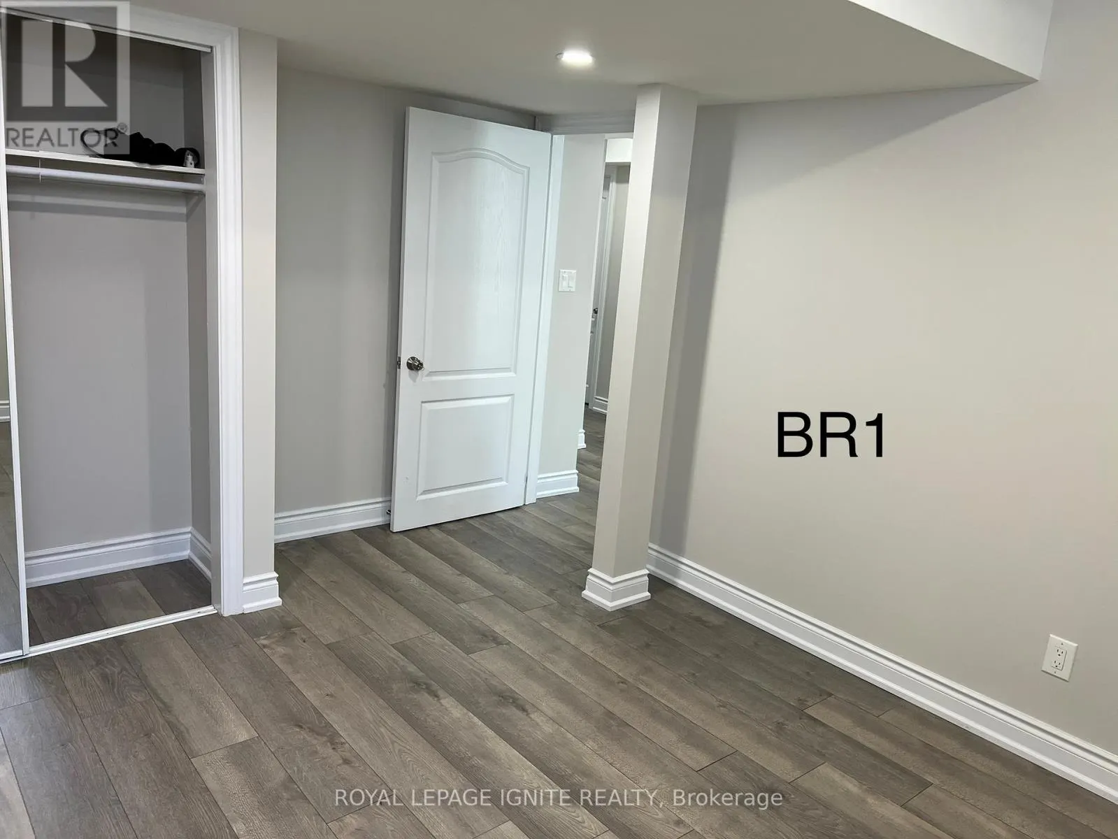 BSMNT - 33 GEORGE ROBINSON DRIVE