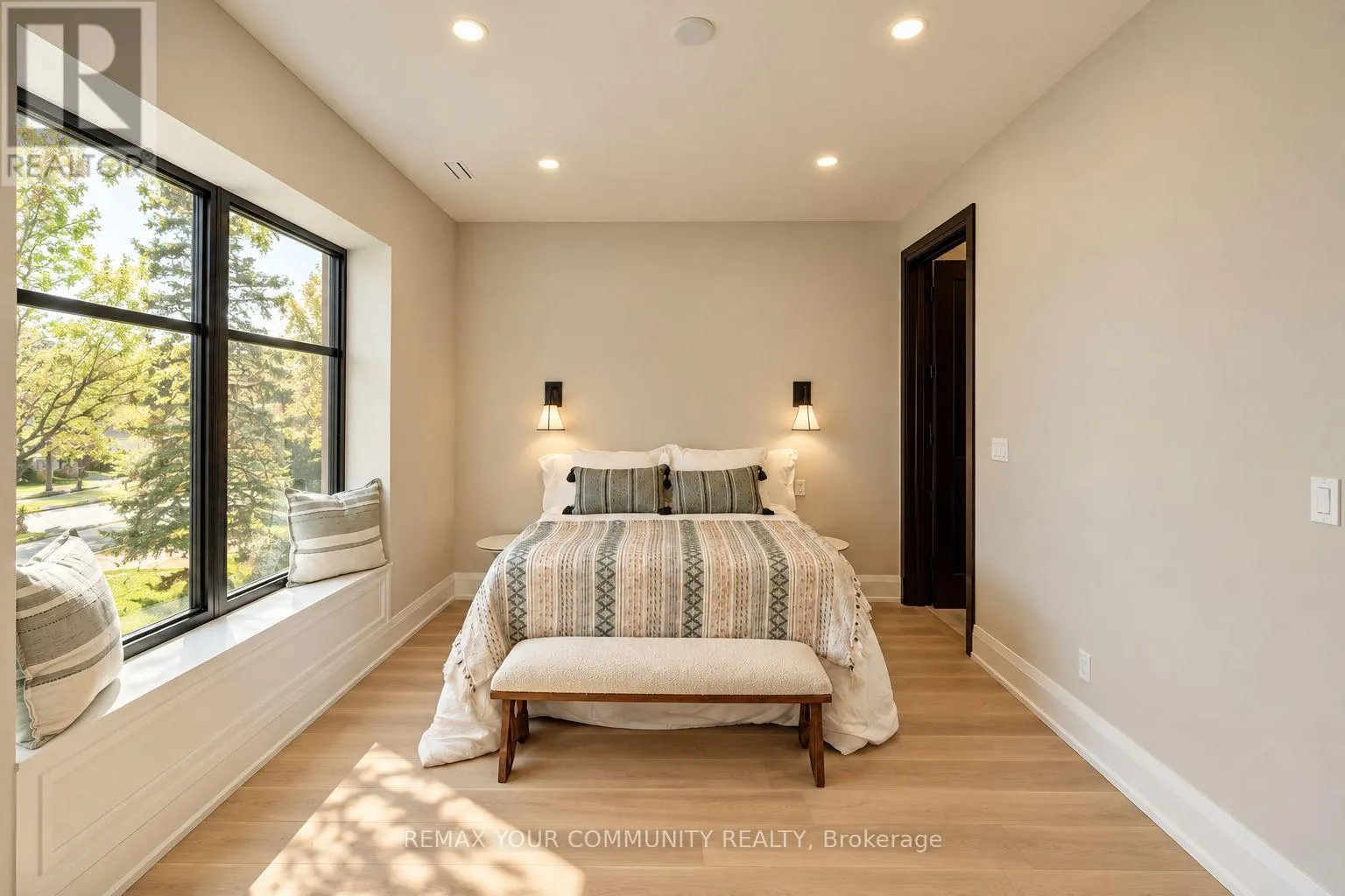 1415 REBECCA STREET