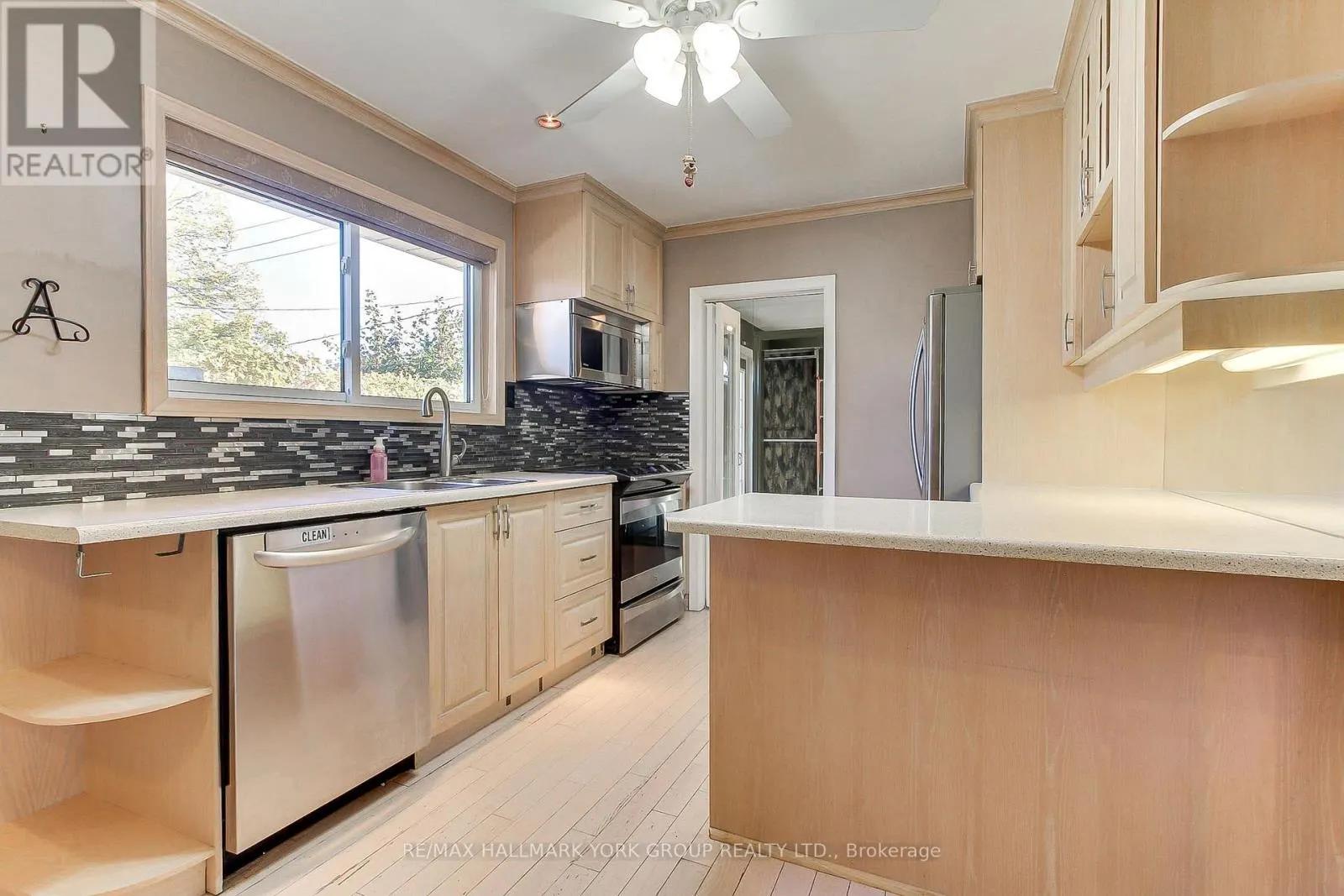 10 HAREFIELD DRIVE
