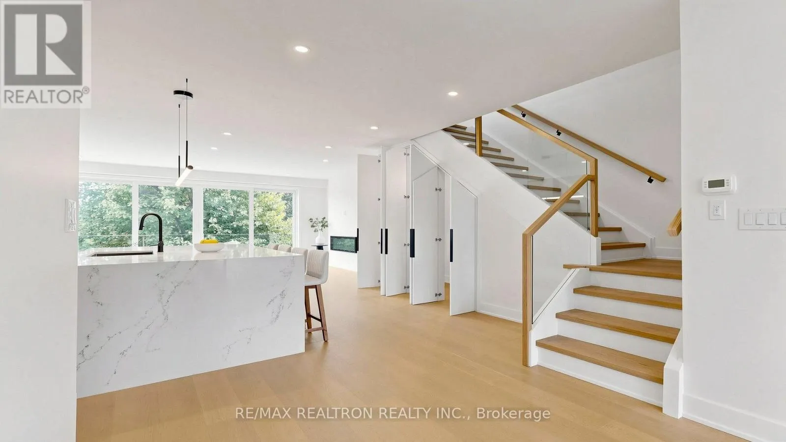 130 DUNBAR ROAD