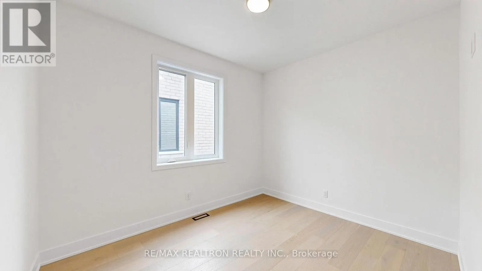 130 DUNBAR ROAD