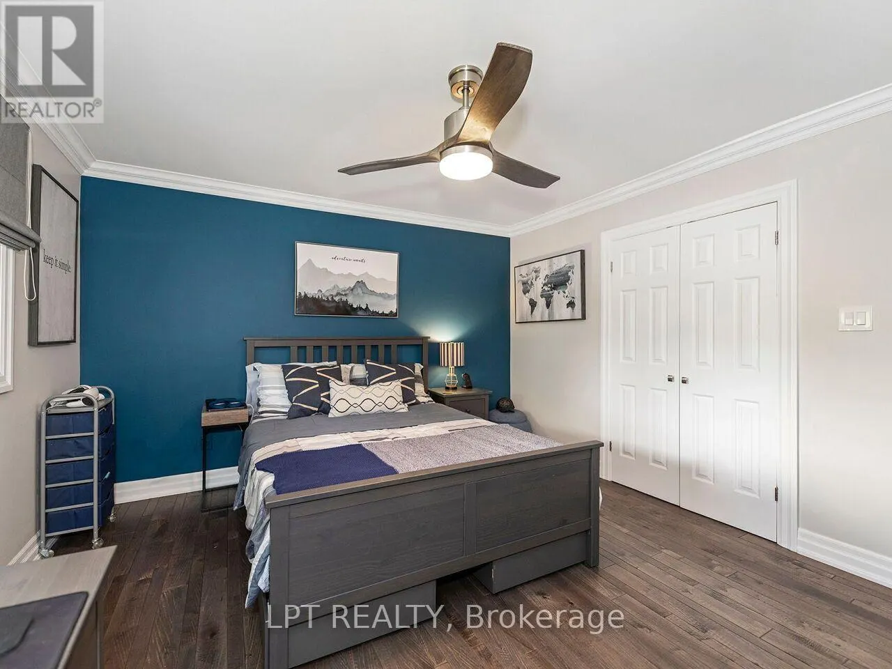 493 TIPPERTON CRESCENT