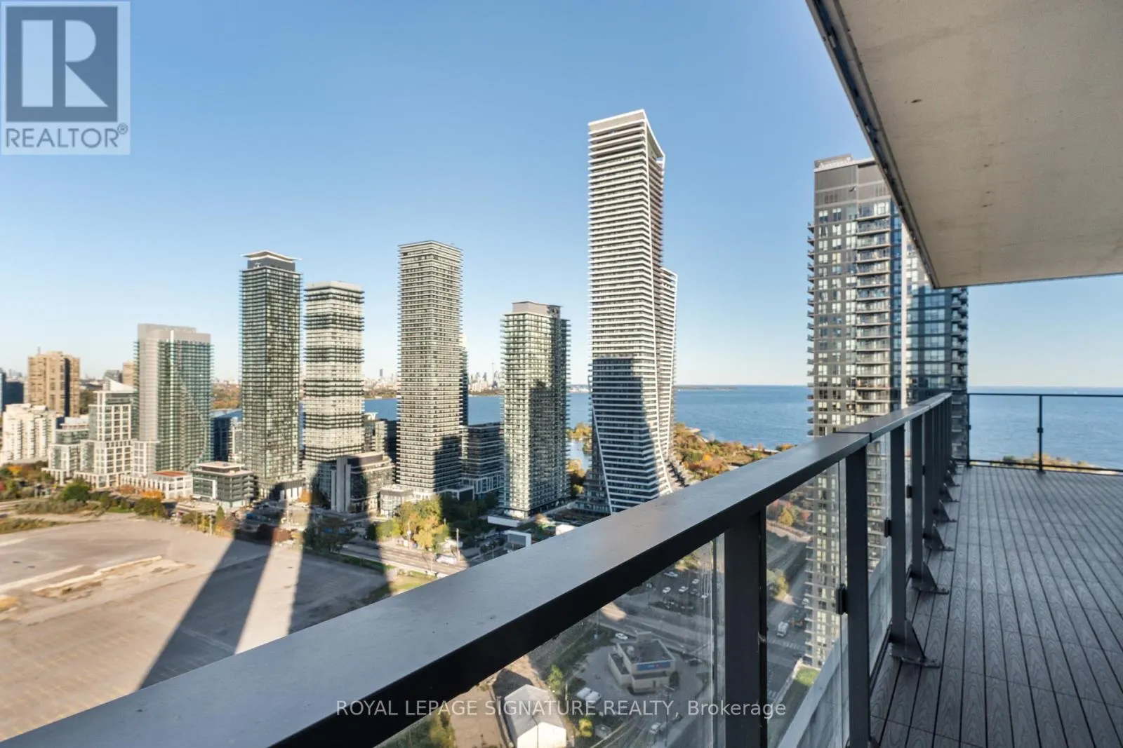 3109 - 10 PARKLAWN ROAD