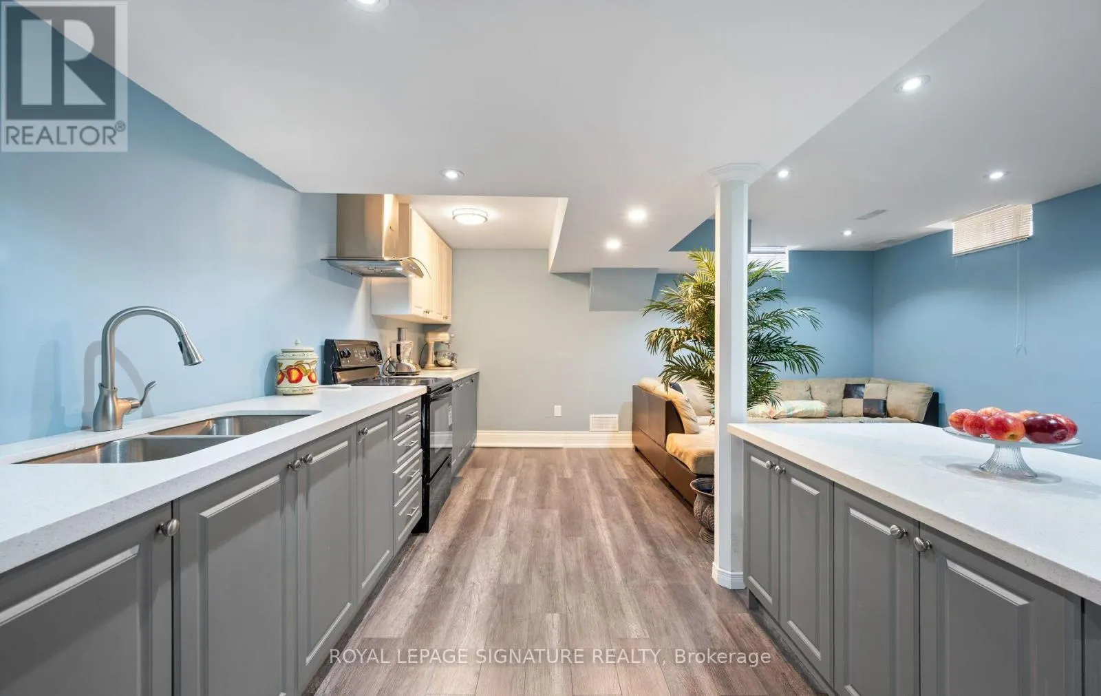 30 FRANKTOWN DRIVE