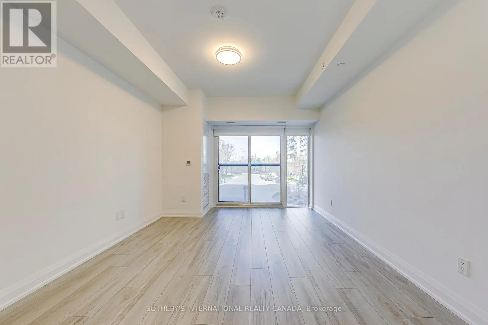 212 - 1035 SOUTHDOWN ROAD