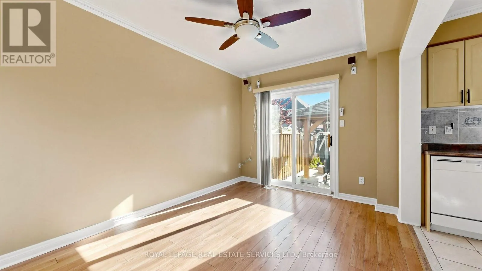 668 MADAME STREET