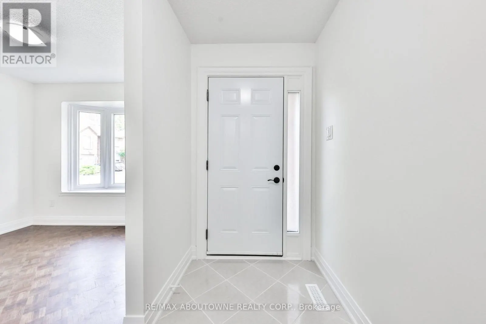 2 - 4635 REGENTS TERRACE