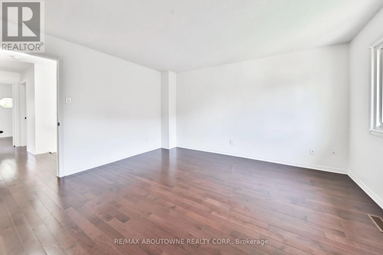 2 - 4635 REGENTS TERRACE