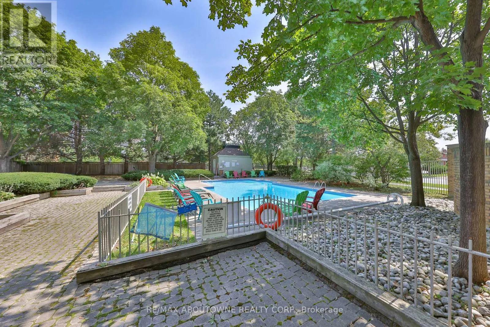 2 - 4635 REGENTS TERRACE