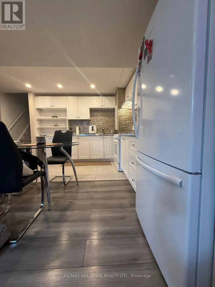 BASEMENT - 448 ZUEST CRESCENT