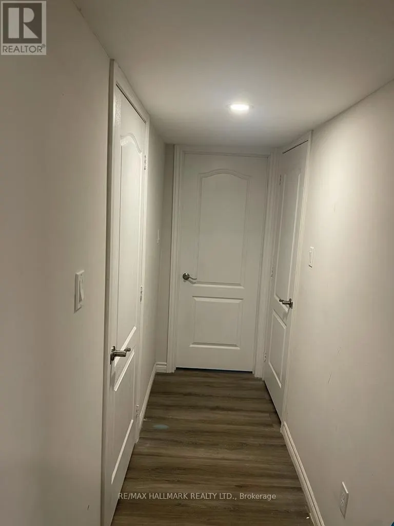 BASEMENT - 448 ZUEST CRESCENT