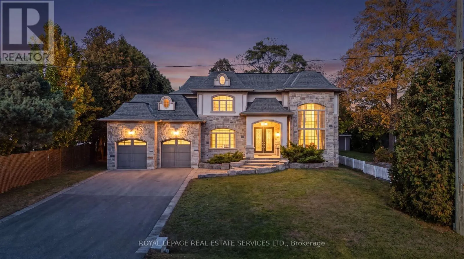 369 LEES LANE