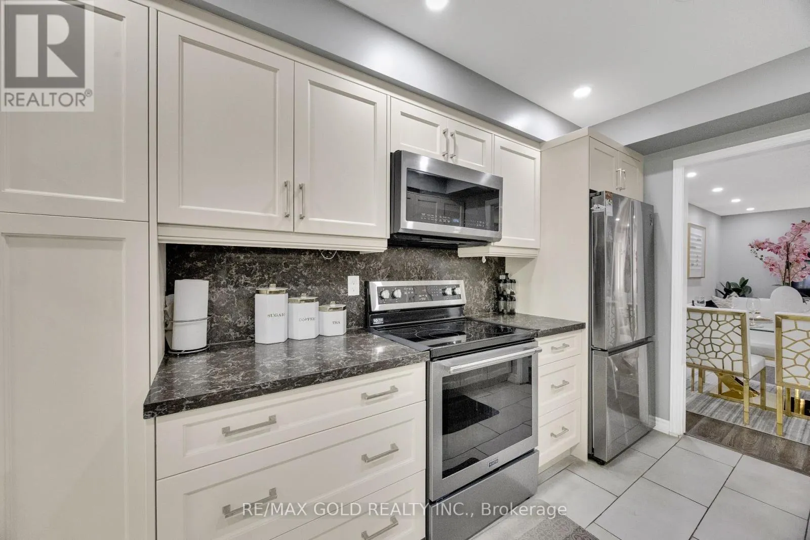 75 - 2555 THOMAS STREET