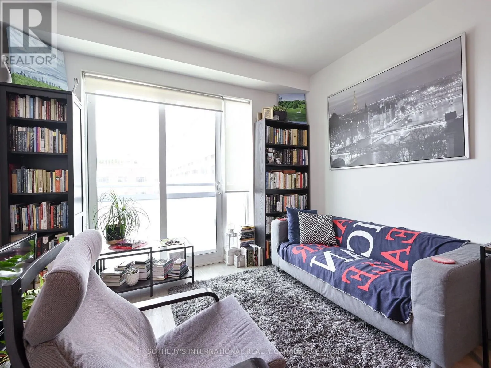 813 - 1830 BLOOR STREET W
