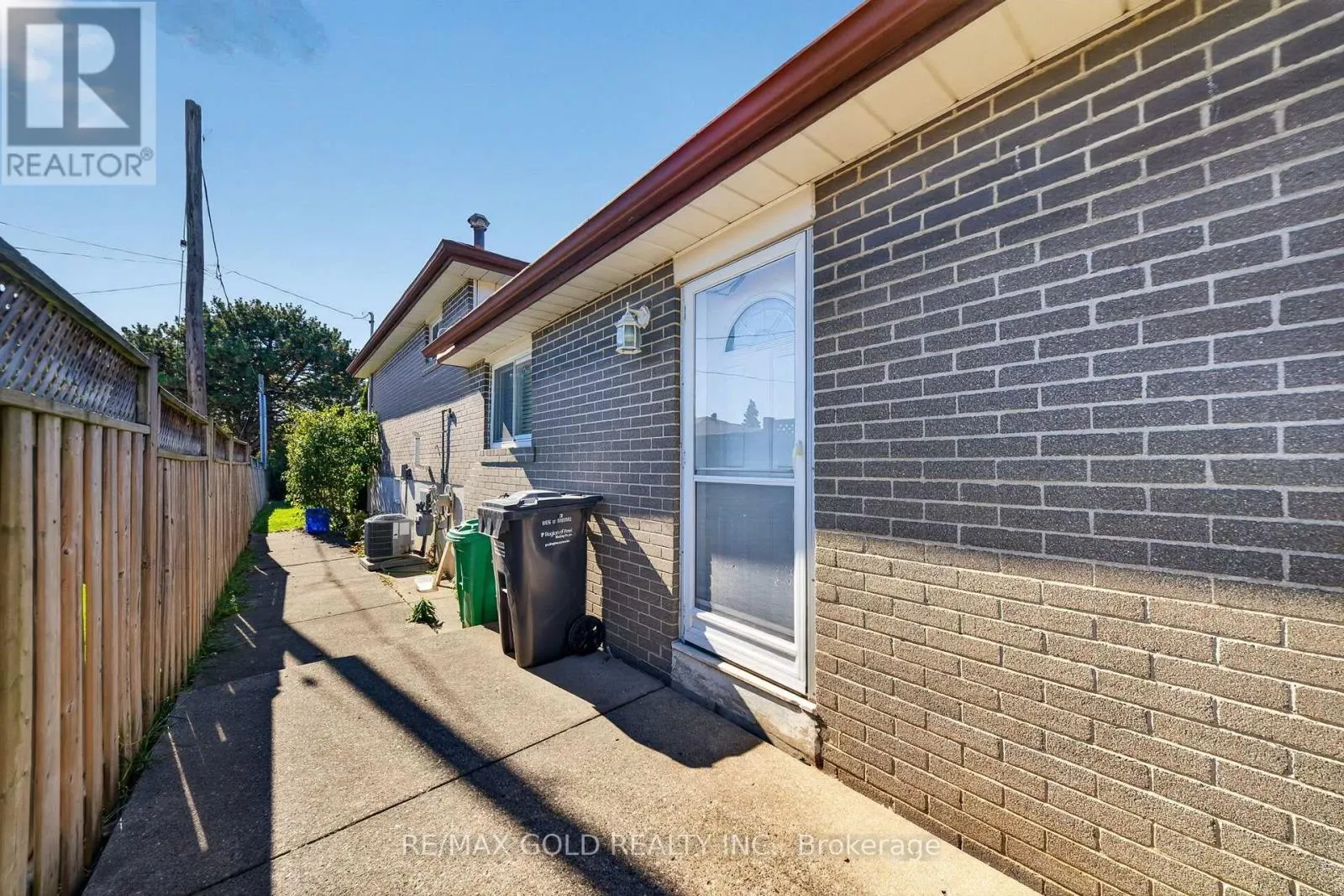 6 DARTFORD ROAD