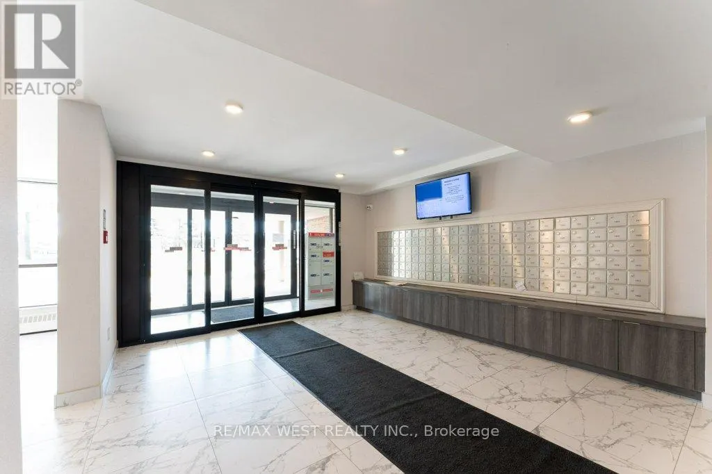 1001 - 3501 GLEN ERIN DRIVE