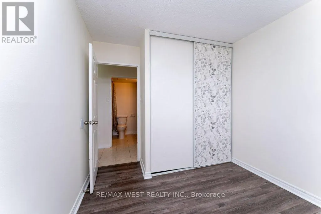 1001 - 3501 GLEN ERIN DRIVE
