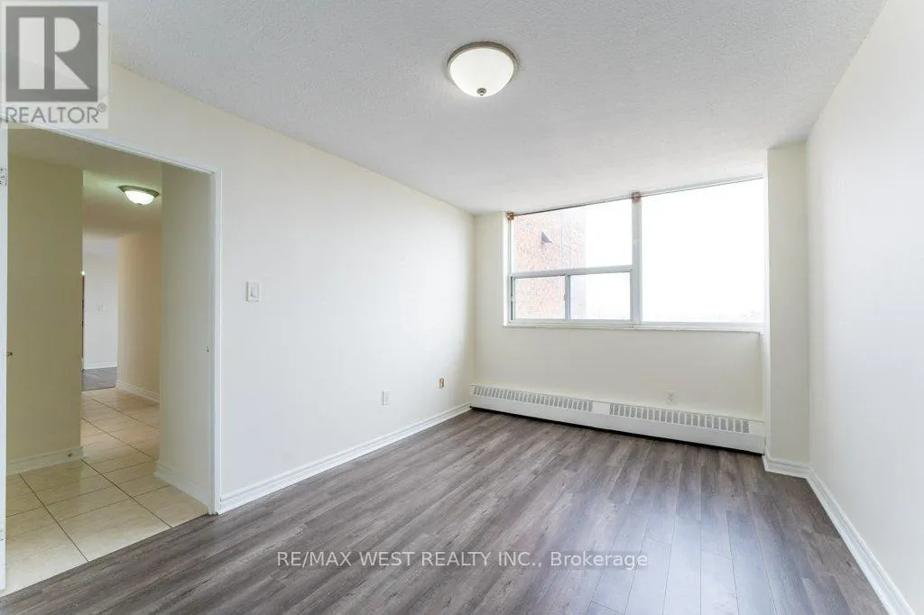 1001 - 3501 GLEN ERIN DRIVE