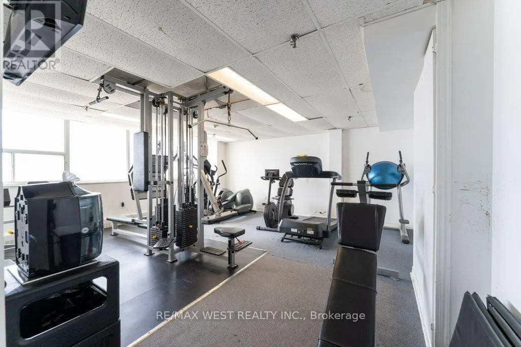 1001 - 3501 GLEN ERIN DRIVE