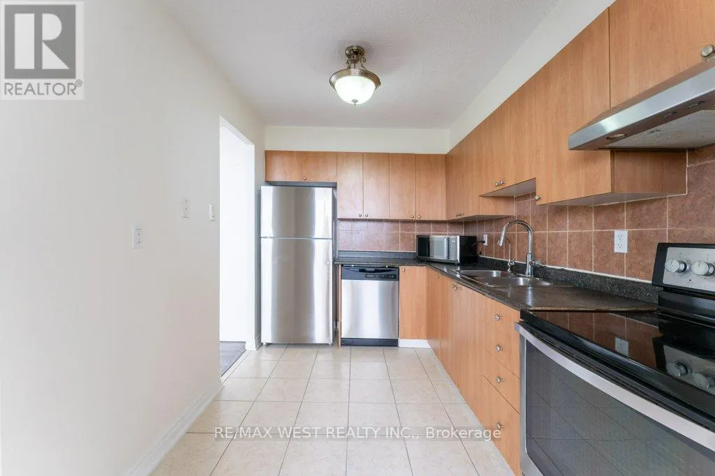 1001 - 3501 GLEN ERIN DRIVE