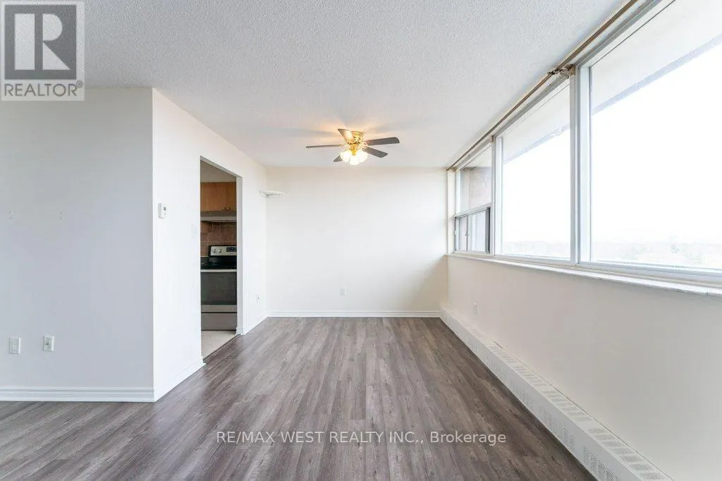 1001 - 3501 GLEN ERIN DRIVE