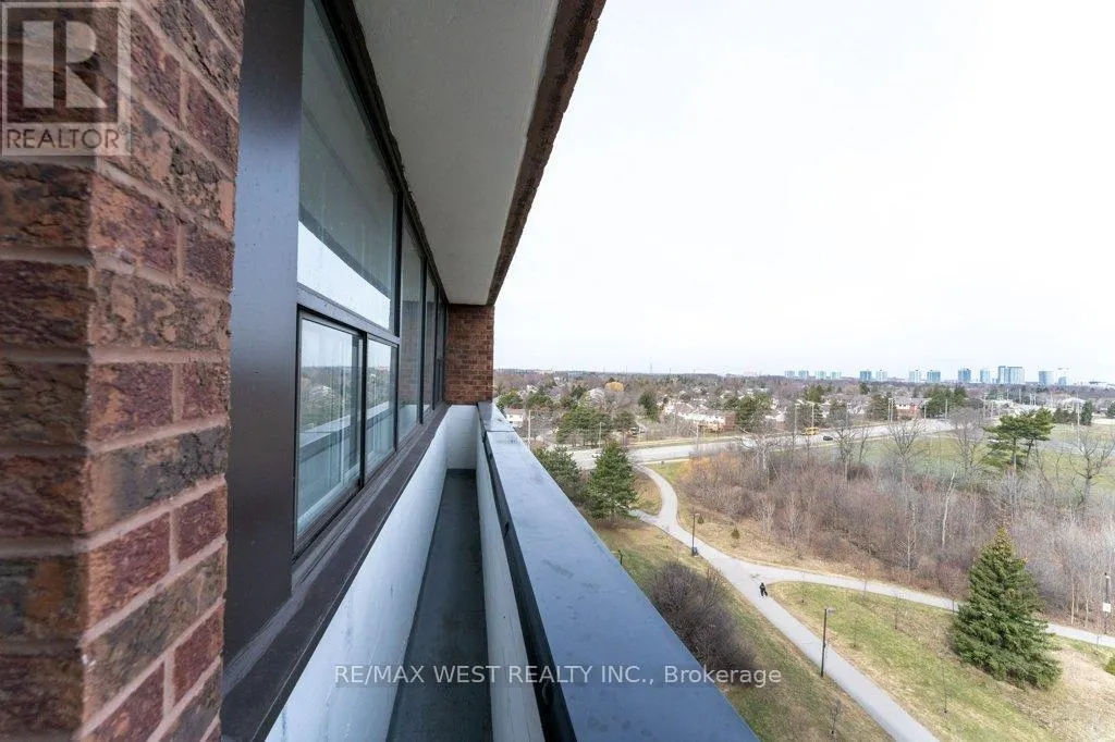 1001 - 3501 GLEN ERIN DRIVE