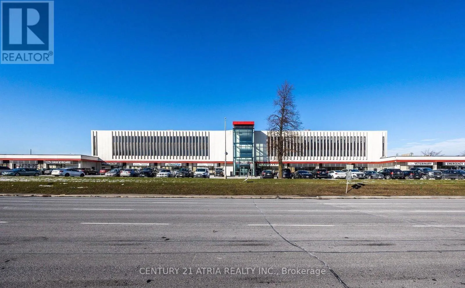 14 - 755 QUEENSWAY
