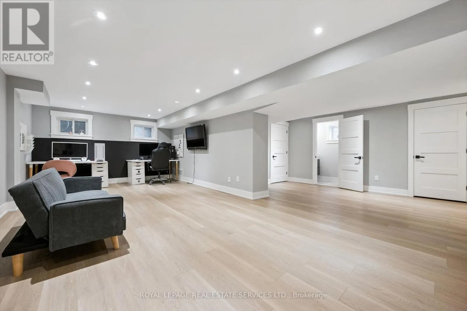 269 SUNRAY ROAD