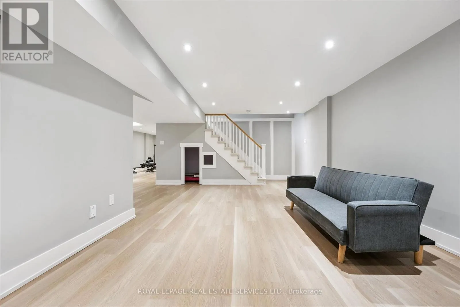 269 SUNRAY ROAD