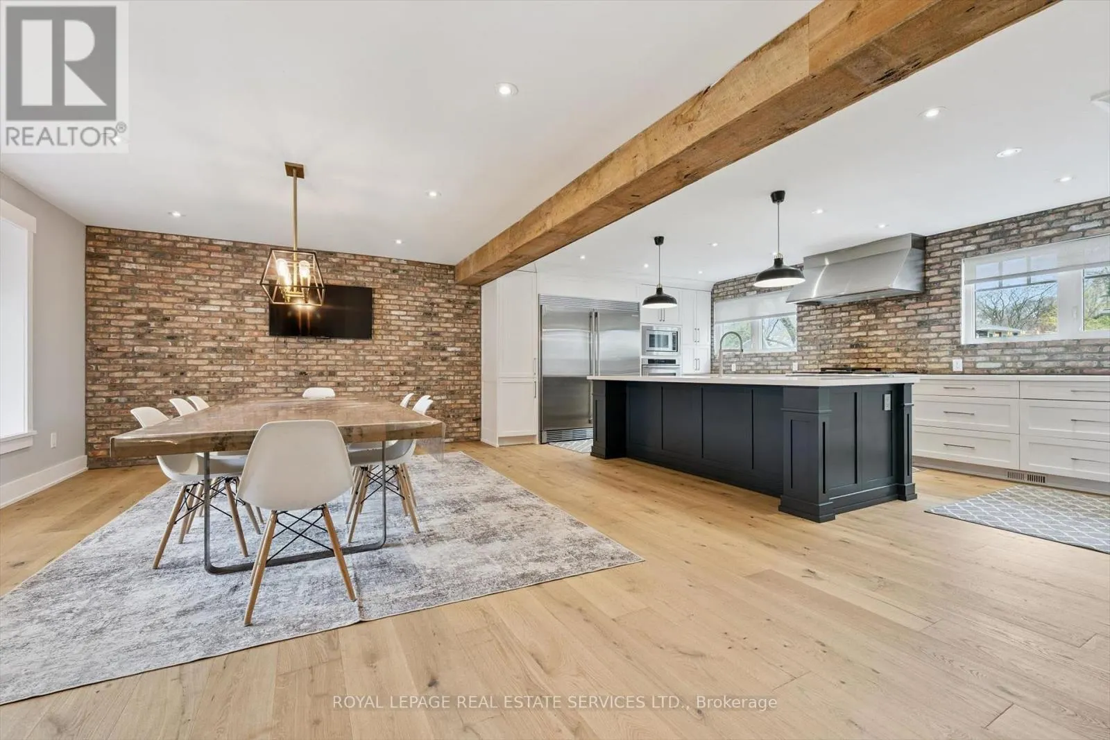 269 SUNRAY ROAD