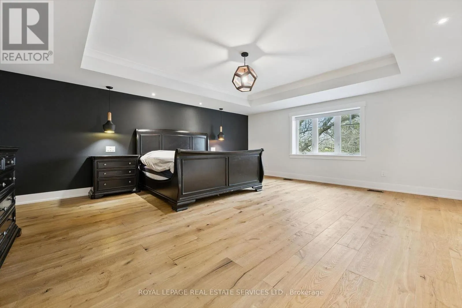 269 SUNRAY ROAD