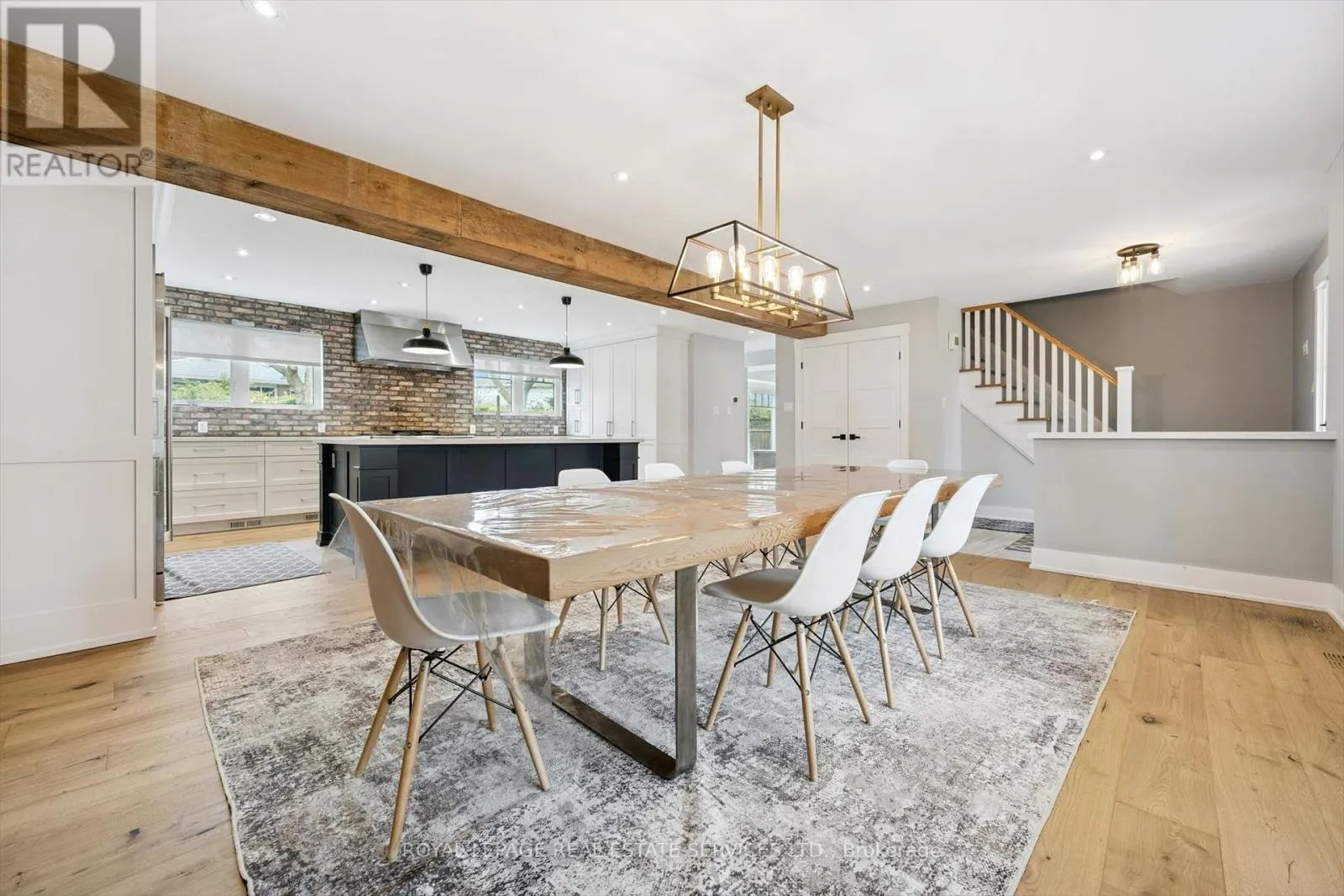 269 SUNRAY ROAD