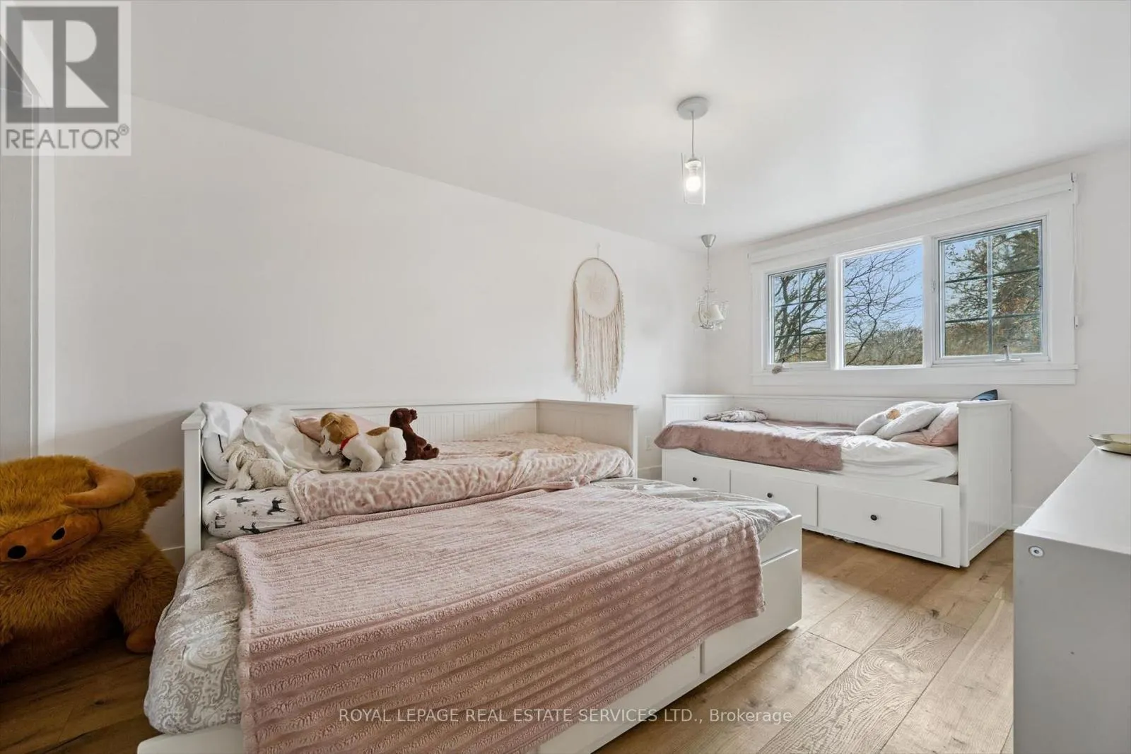 269 SUNRAY ROAD