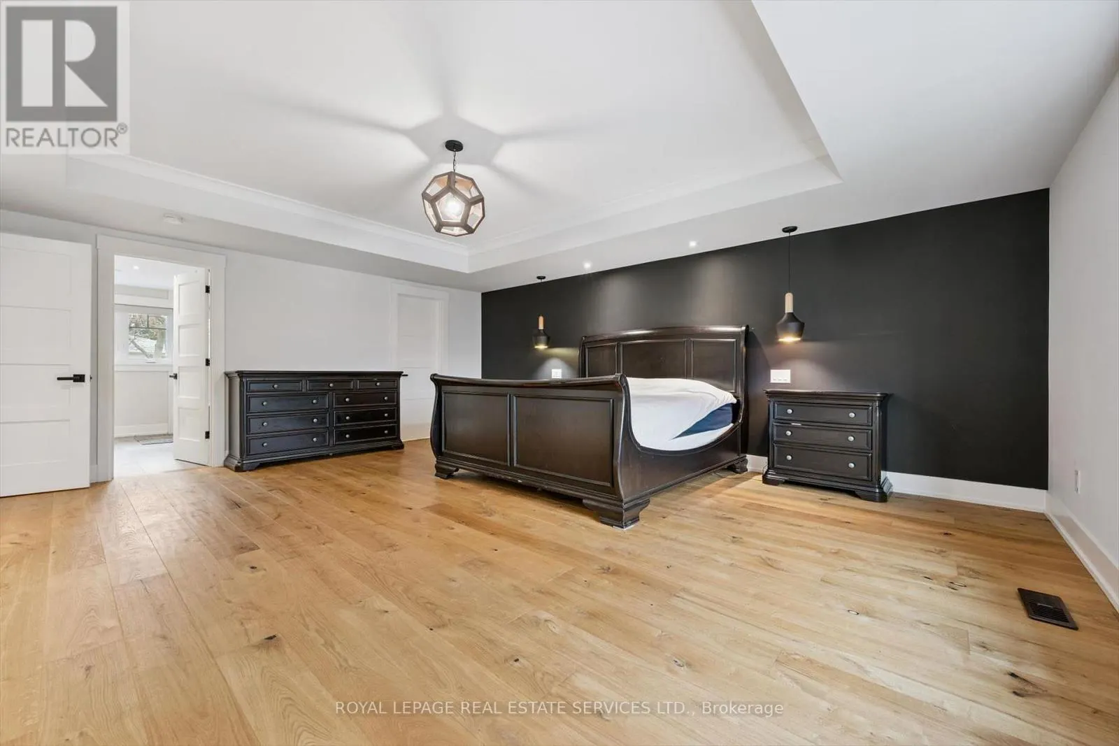 269 SUNRAY ROAD