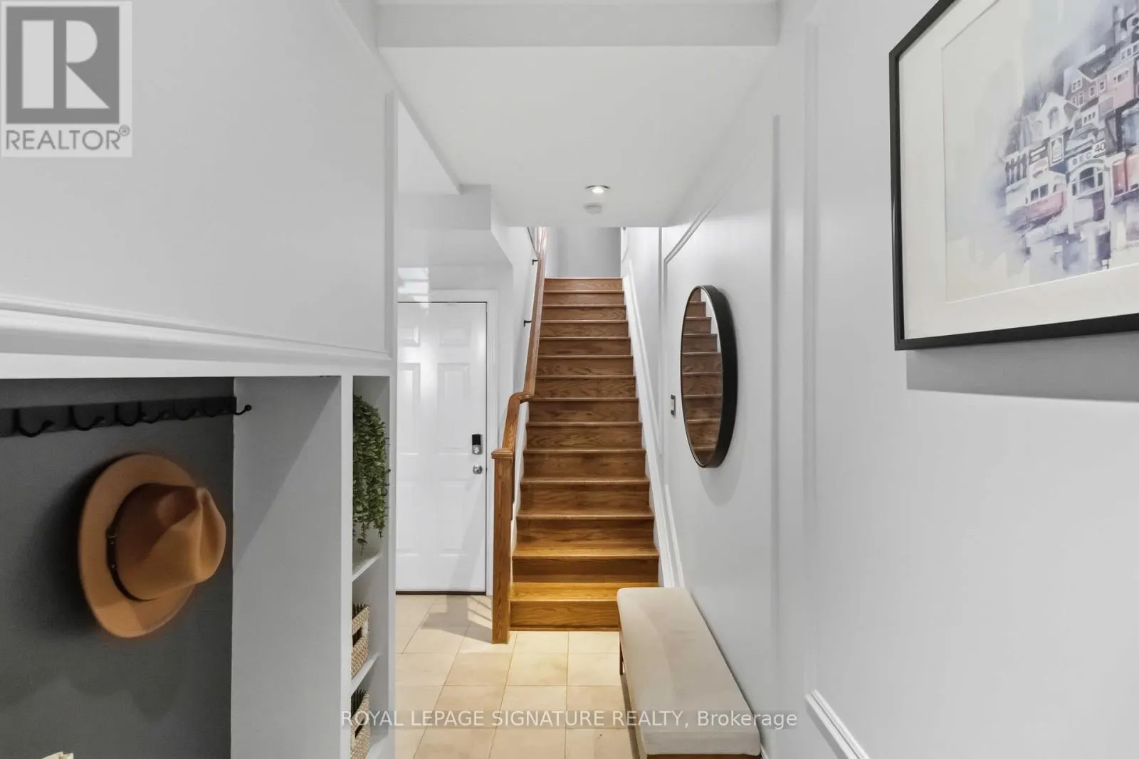 31 FURROW LANE