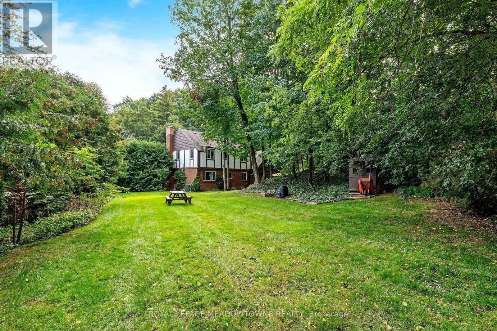 12 MULLEN PLACE